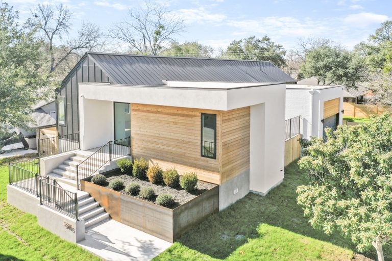 An exterior shot of a custom luxury home in Austin, TX.